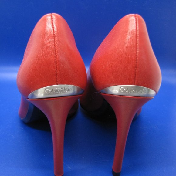 Calvin Klein Ronna Nappa Crimson Red Leather 3.5" Pointy Toe Sz 7 EU 37 - Picture 7 of 11